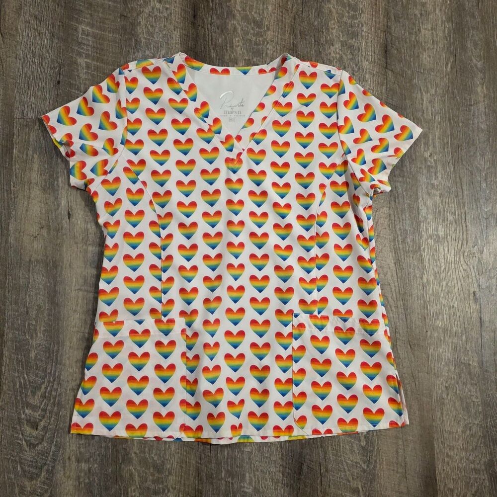 Prints by Maevn Women's Hearts Medical Scrub Top Size Medium Short Sleeve